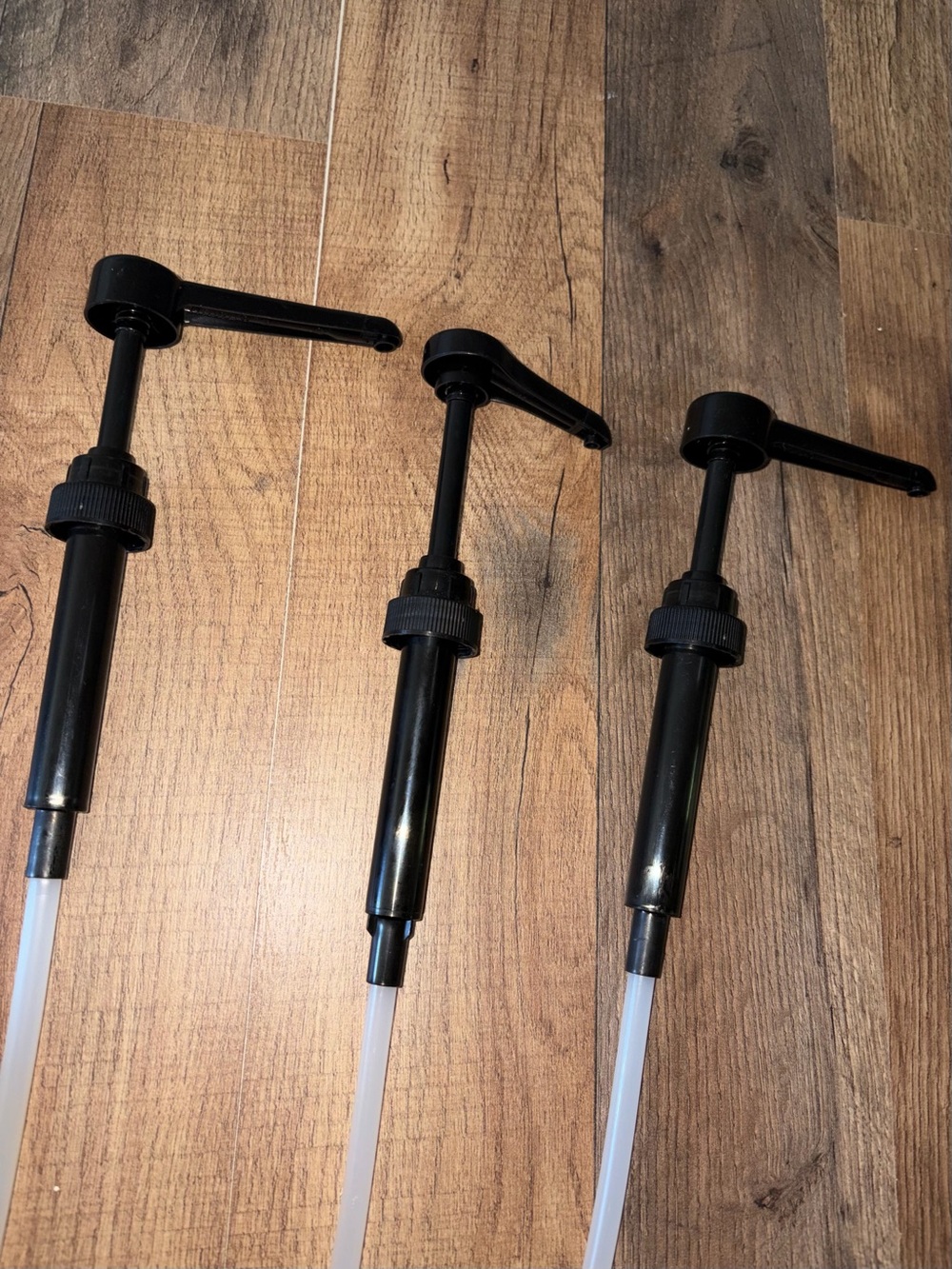 Syrup pumps - Picture 2 of 2